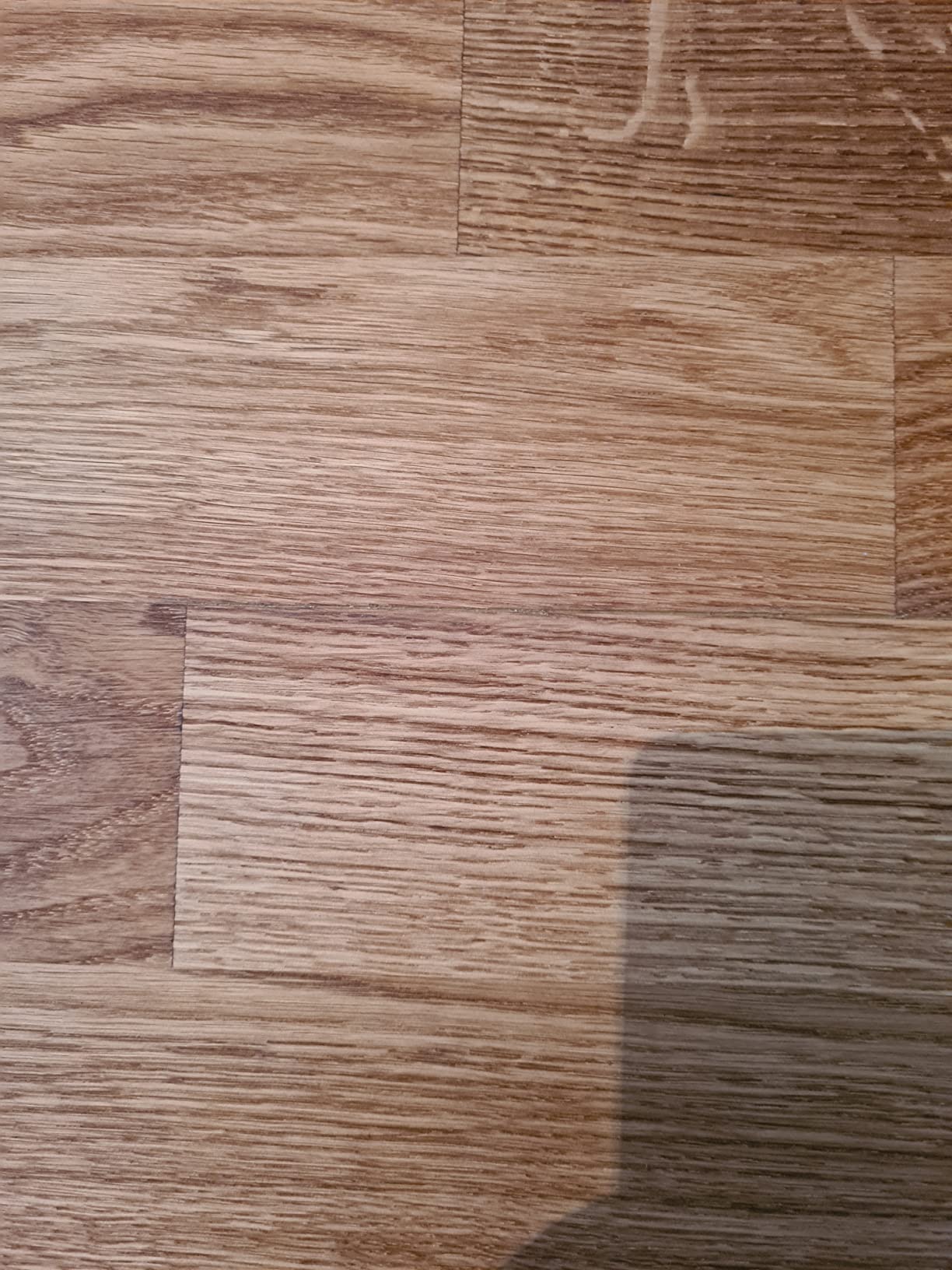 Löcher fast unsichtbar